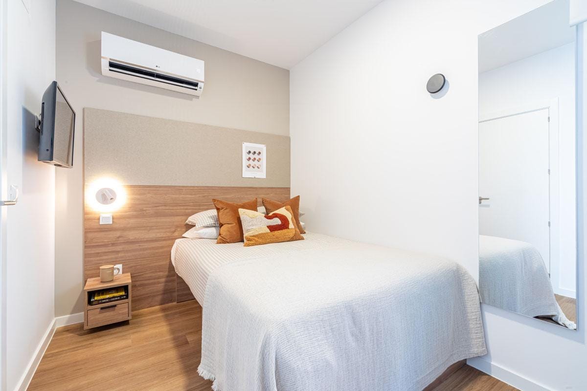 Premium Room (2-Bed)