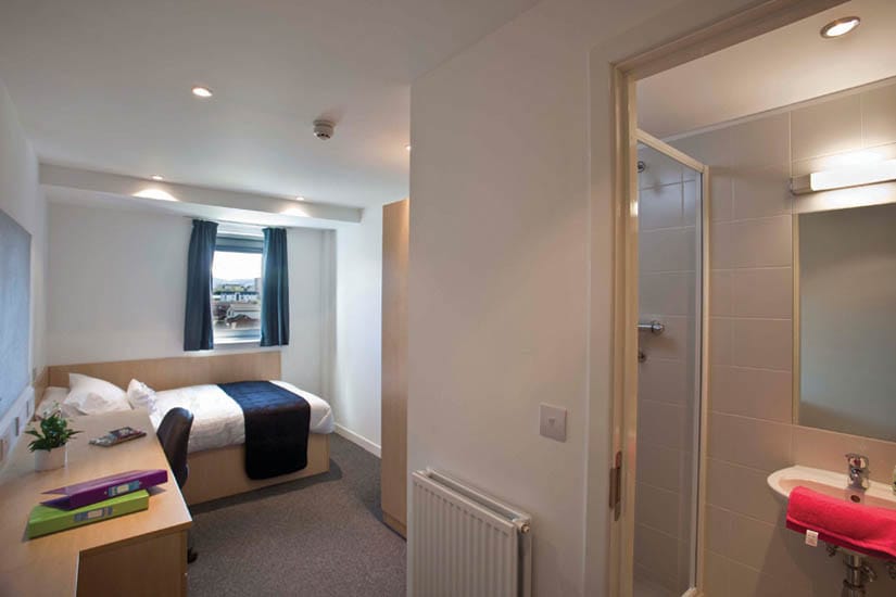 Classic Ensuite 25E