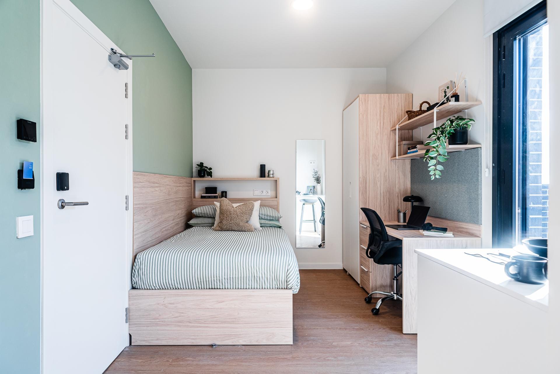 Superior Studio with Terrace 10