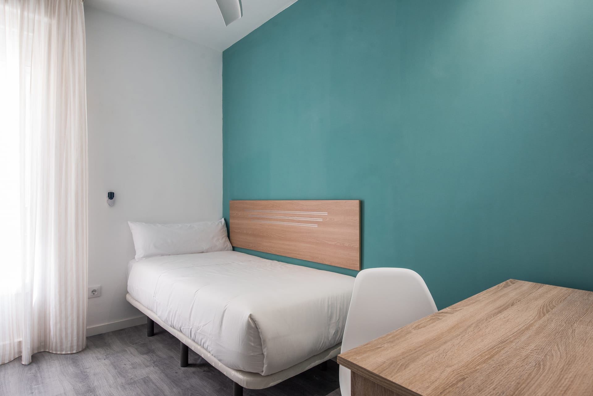 Hileras, Room 15, Madrid