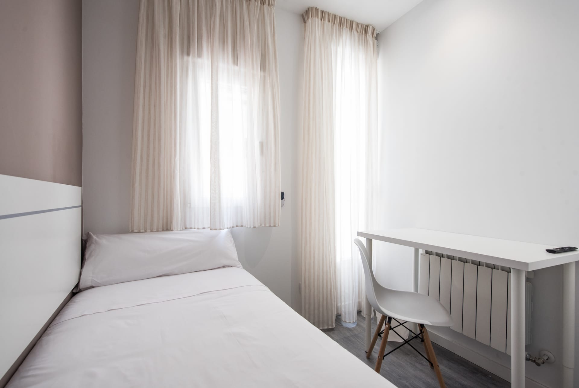 Hileras, Room 16, Madrid