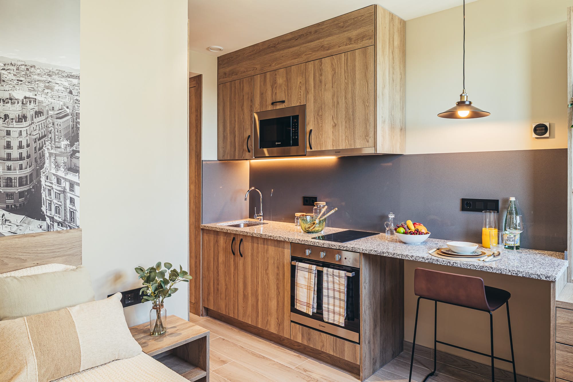 Premium Courtyard Studio