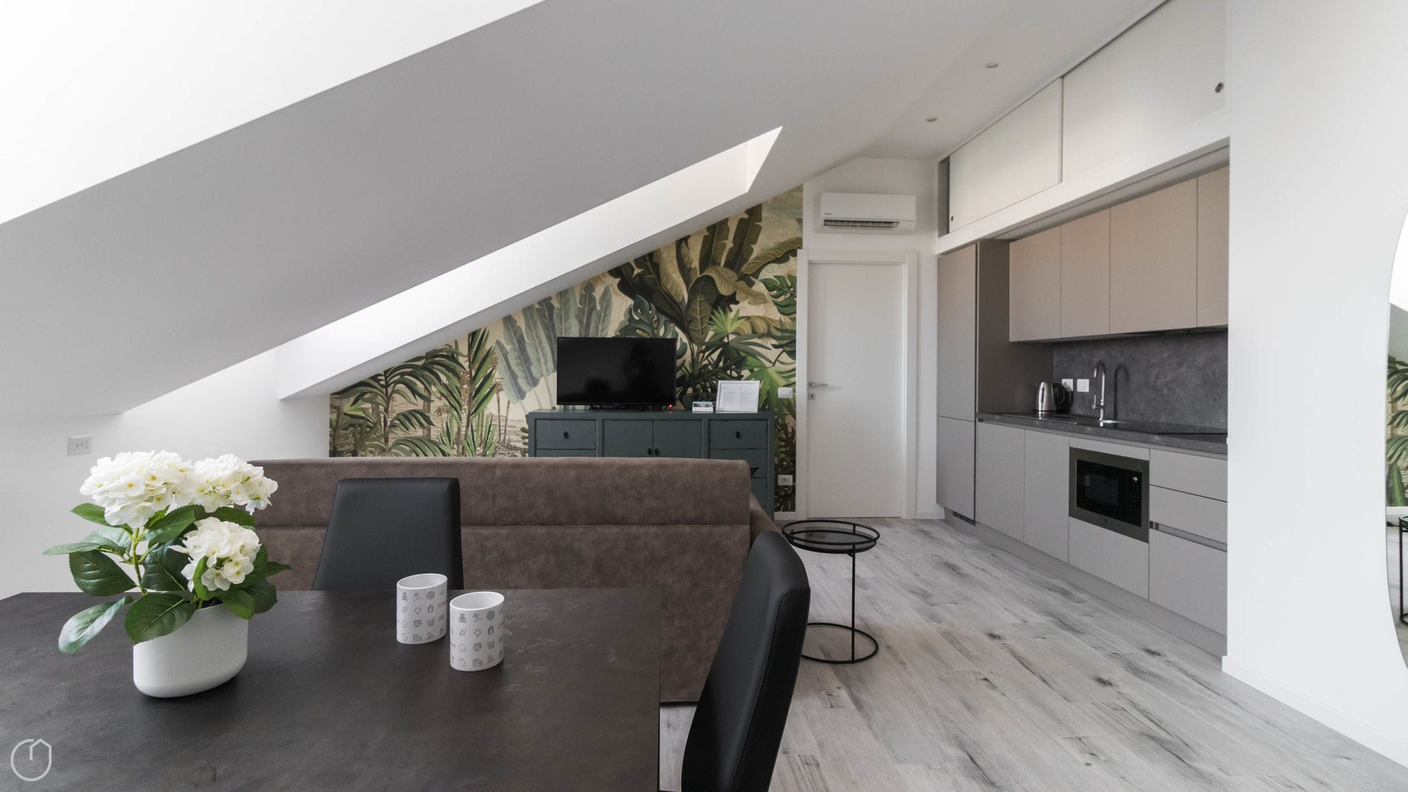 Easy - Commenda 35 C