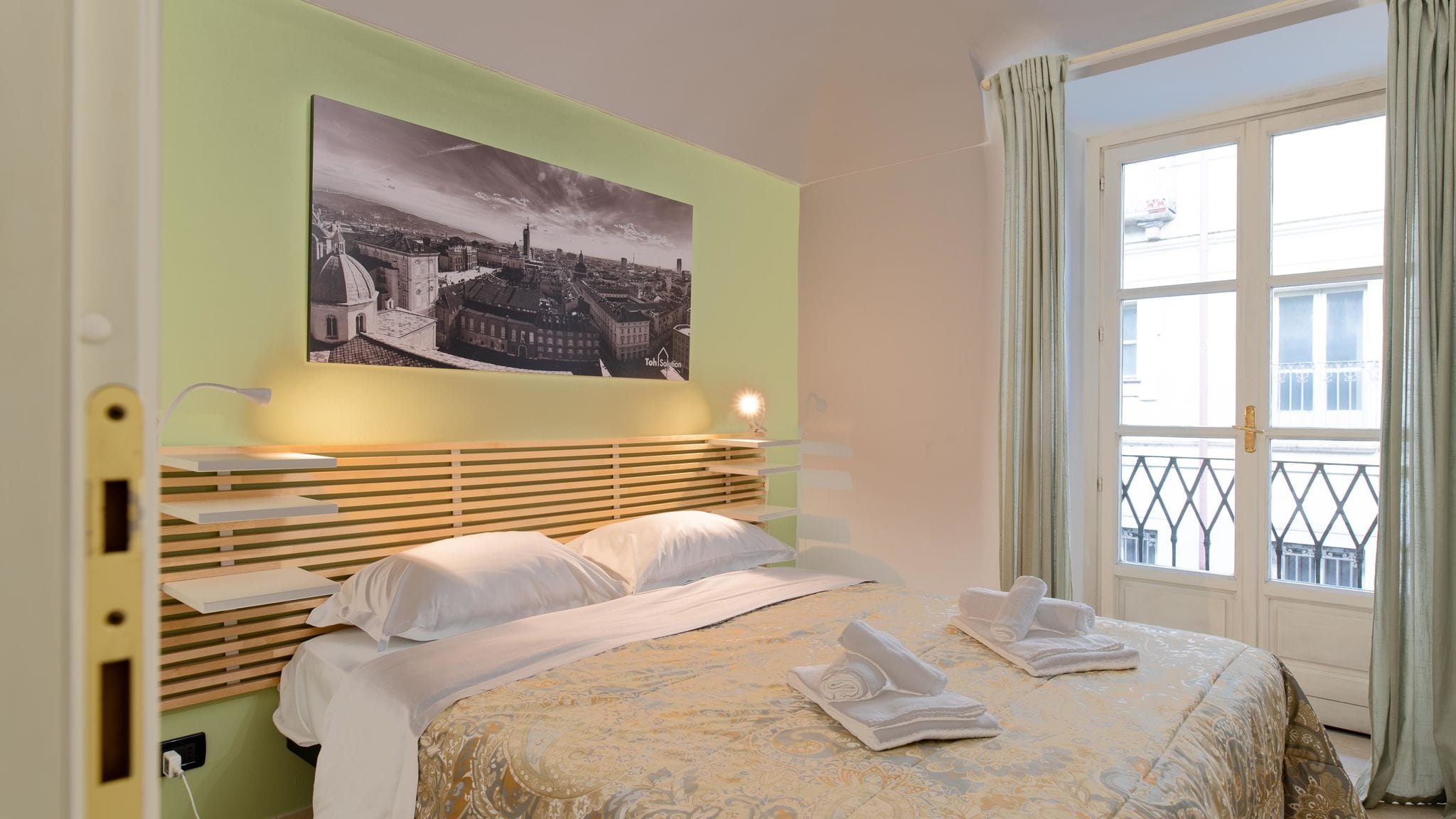 Corte d'Appello Rooms by Toh Solution