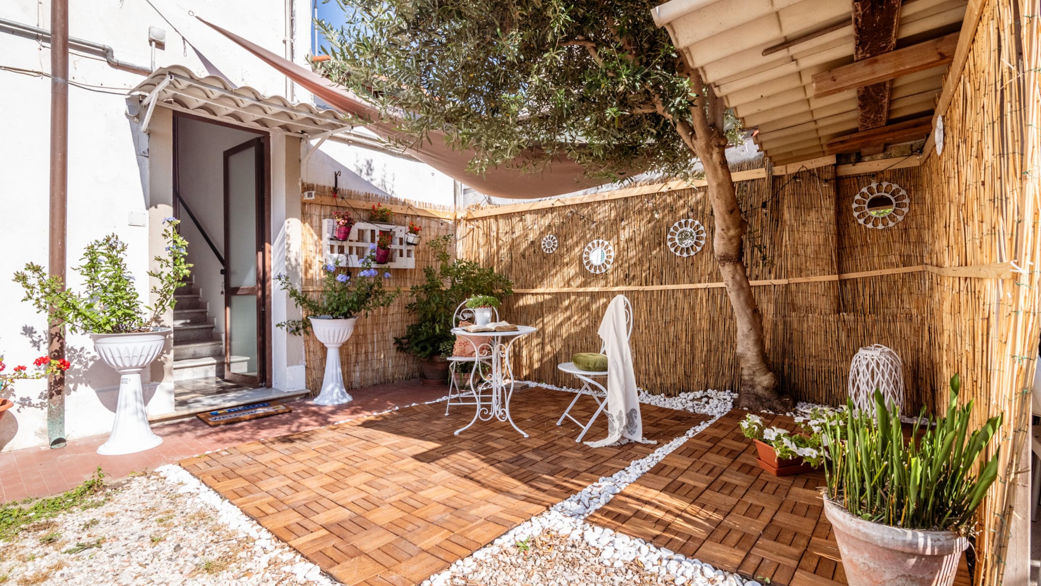 Elegantia Home in Pisa By Pleiades Home