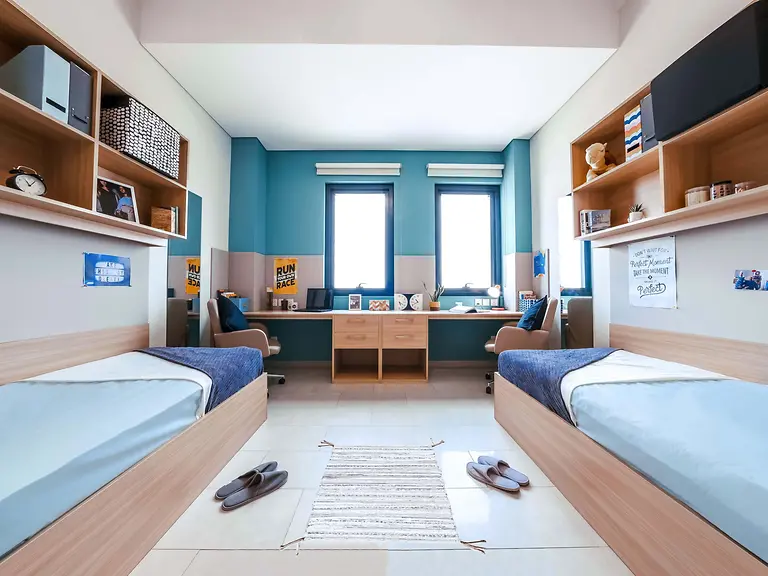 Twin Ensuite Room Unit 5