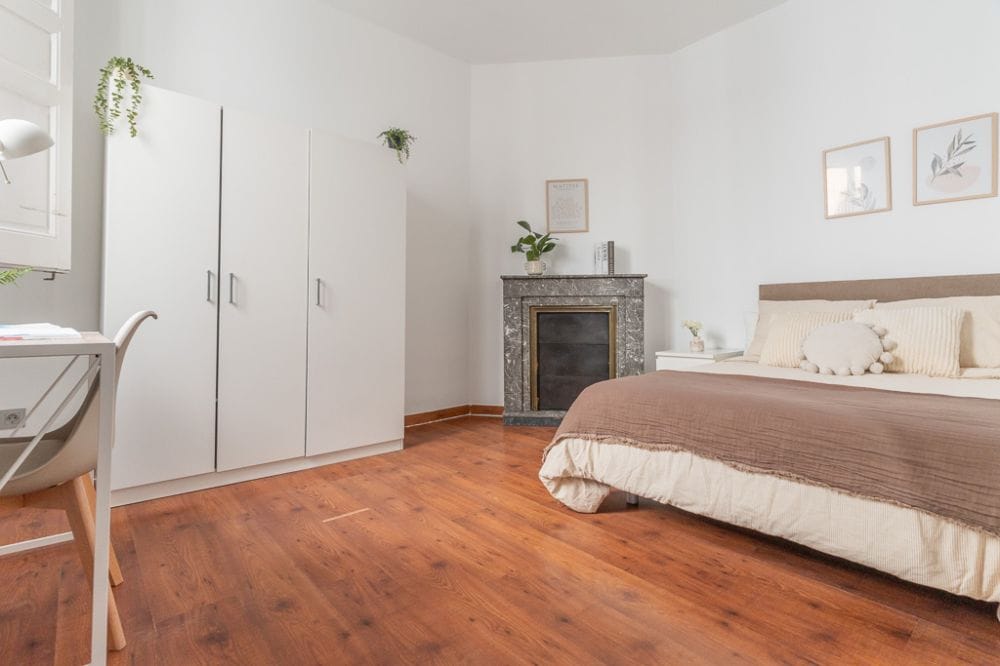 Perfect spacious room in Bailén