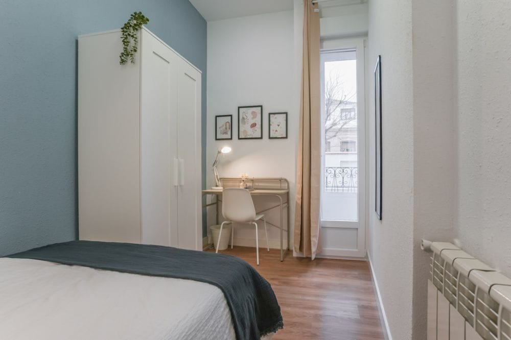 Cozy Room in the Heart of Madrid