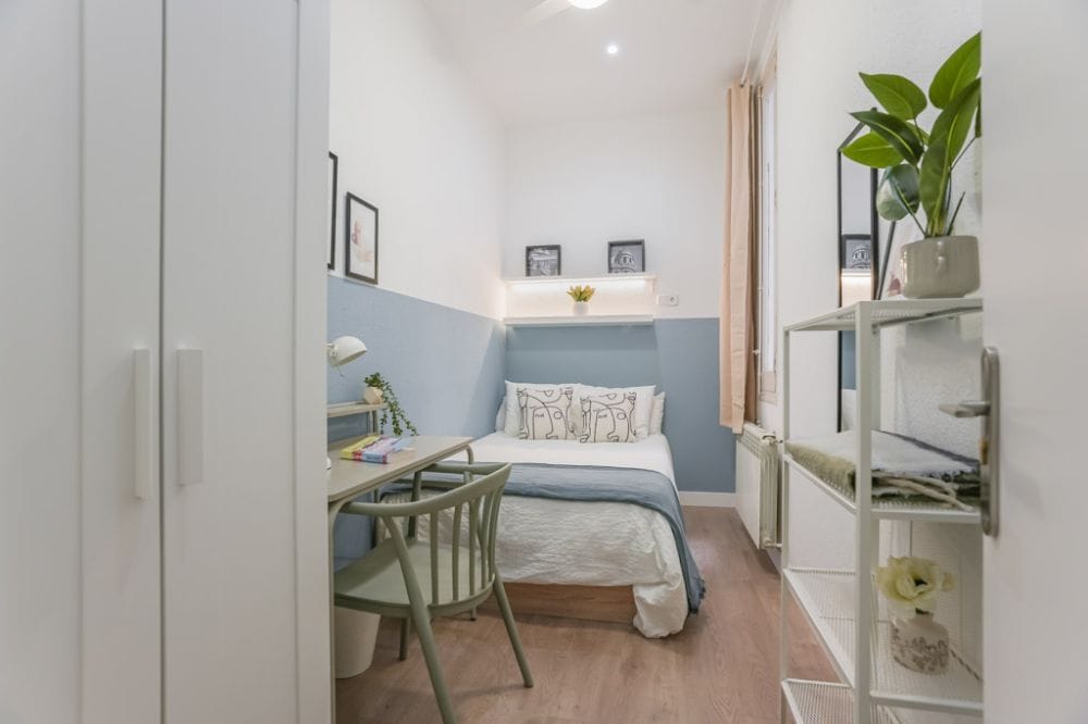 Cozy Room in the Heart of Madrid