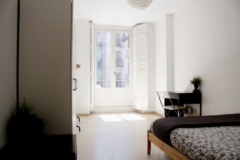 Bright room in Sol