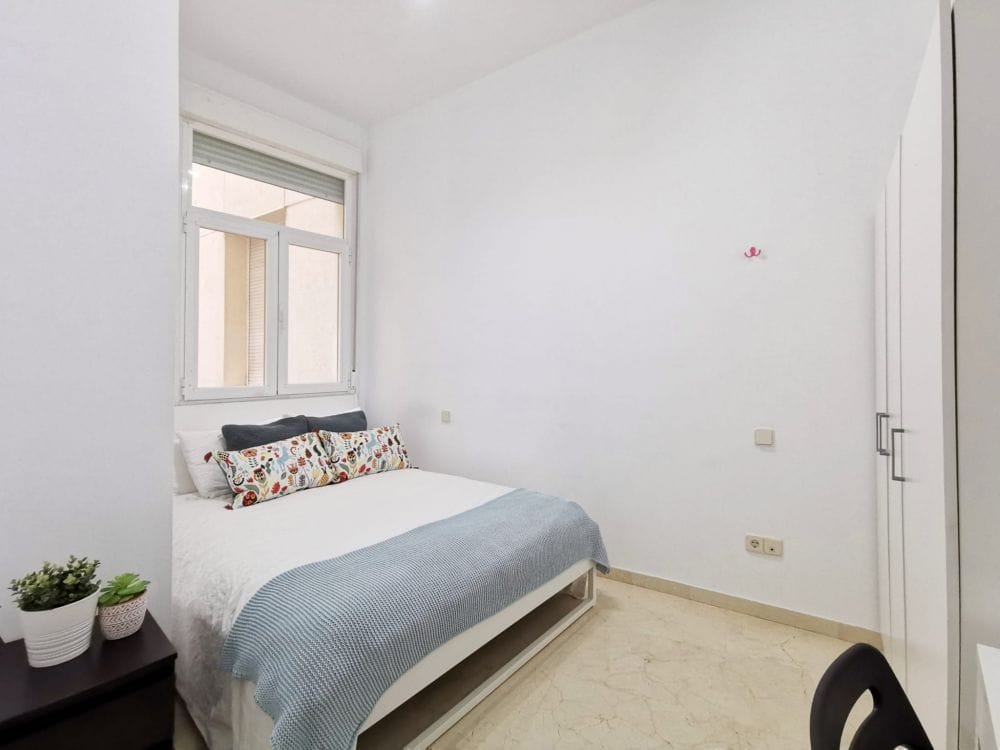 Double room in the heart of Madrid
