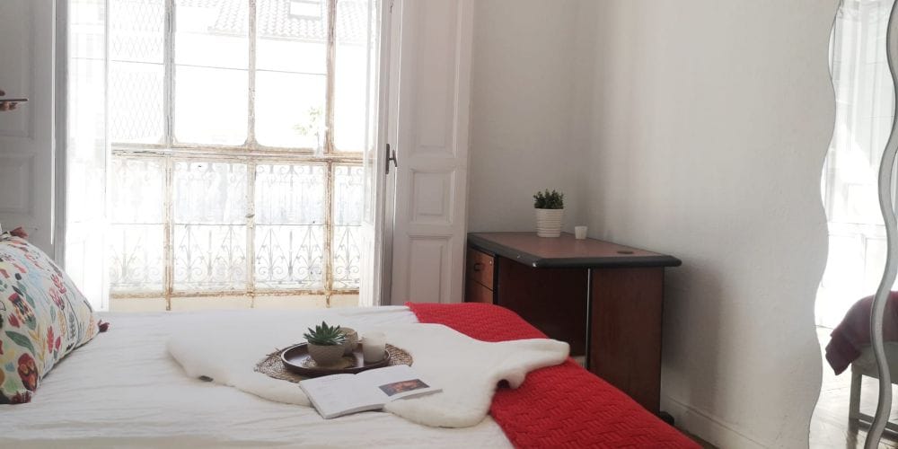 Charming room in the centre of Madrid, Preciados