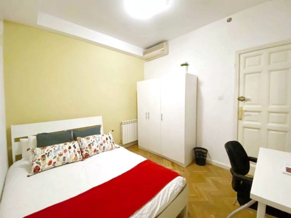 Interior room in Calle Conde de Aranda