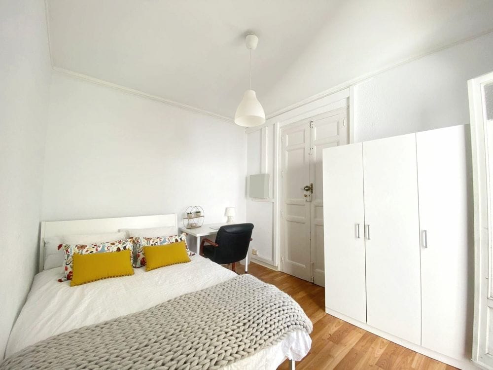 Stunning room in Calle Conde de Aranda