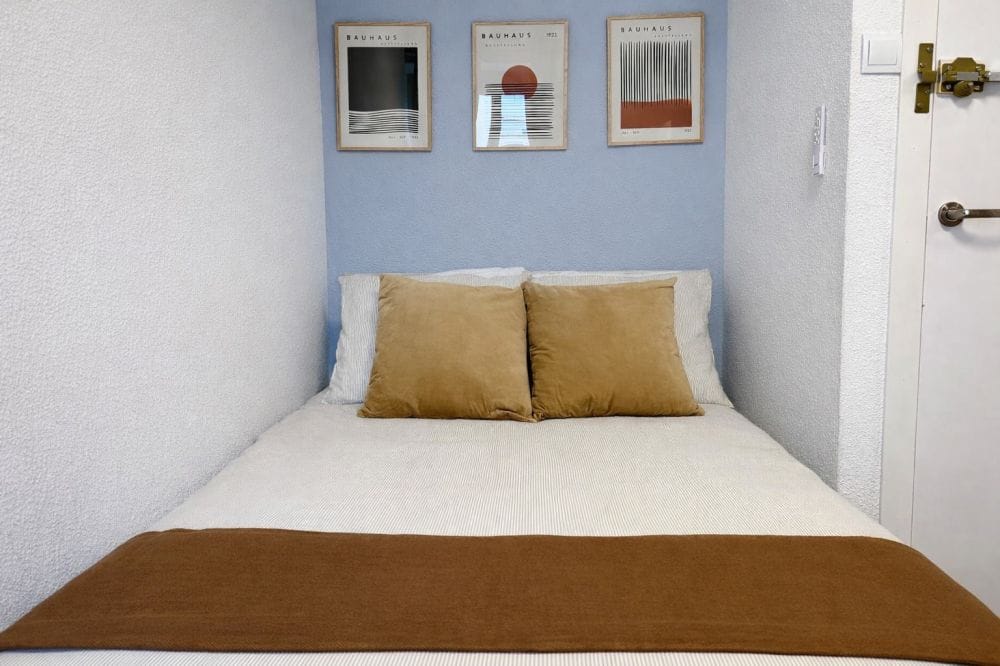 Single bedroom in Calle Conde de Aranda