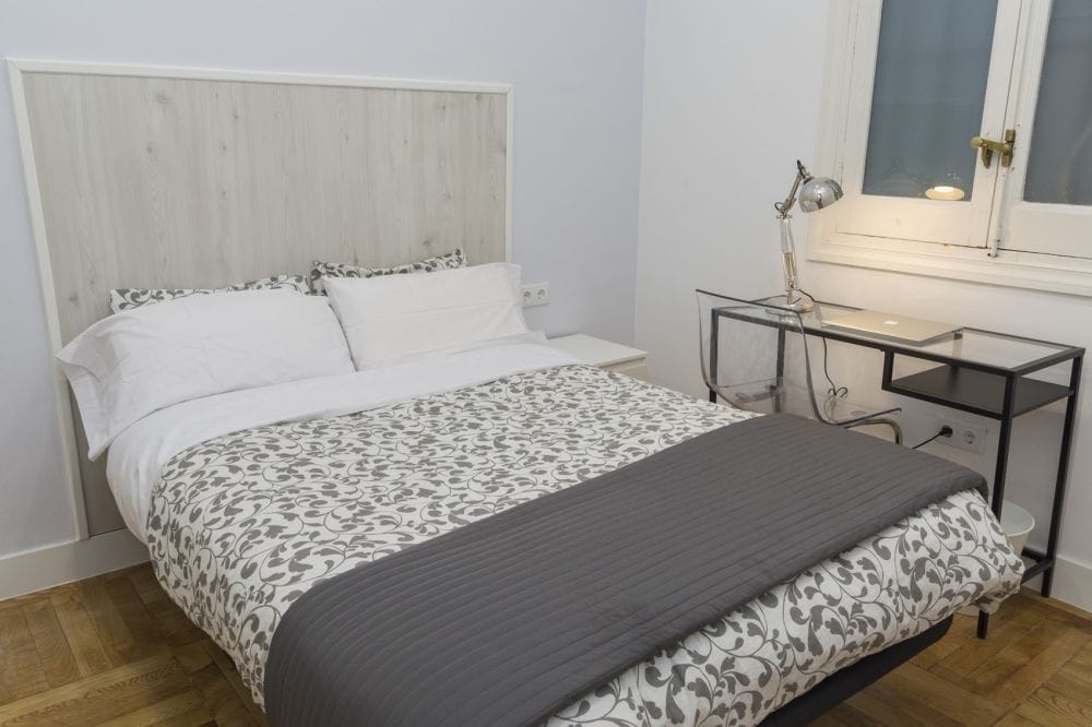 Cozy room in Plaza de Santa Ana