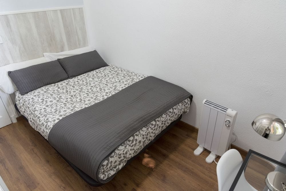 Cozy room in General Lacy Street