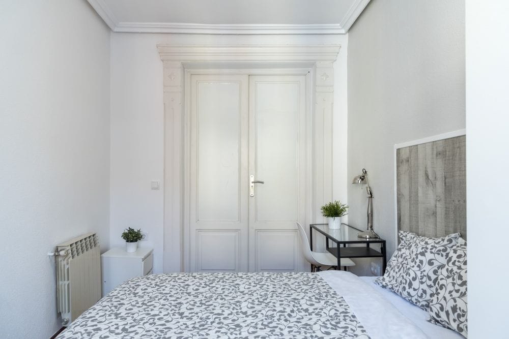 Cozy modern room in Conde de Romanones
