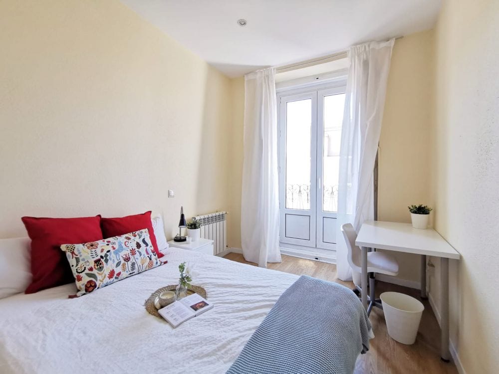 Charming room in Redondilla Street
