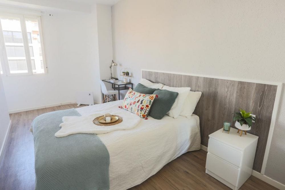 Large room close to the centre of Madrid