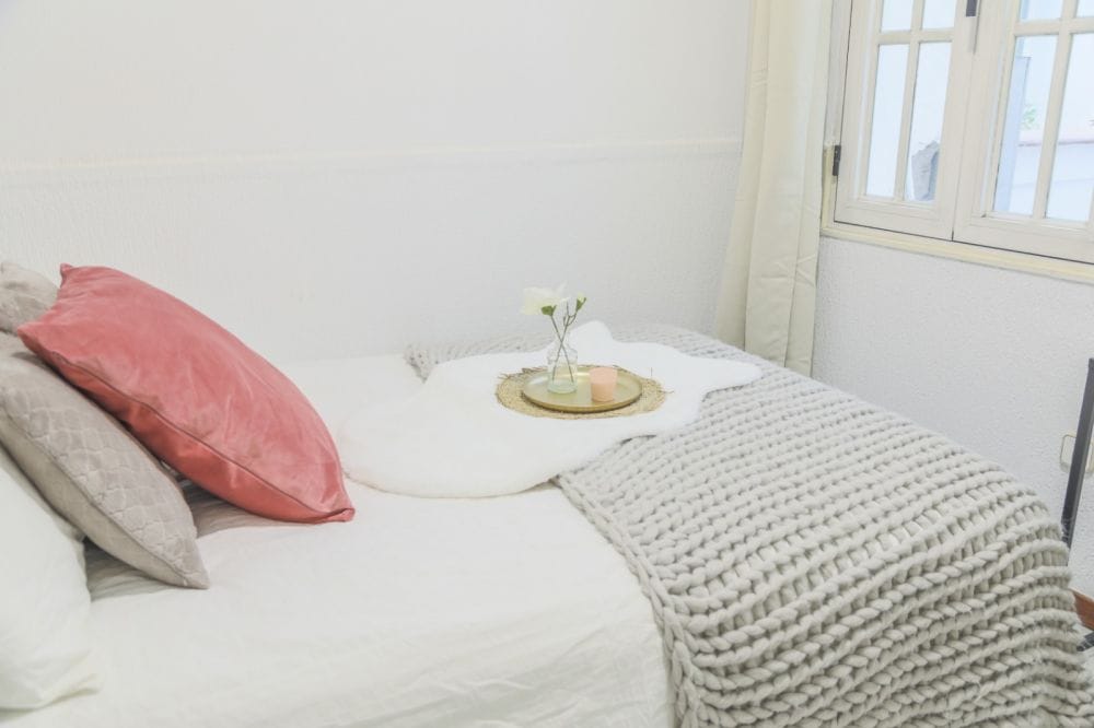 Beautiful cozy room in Paseo Delicias