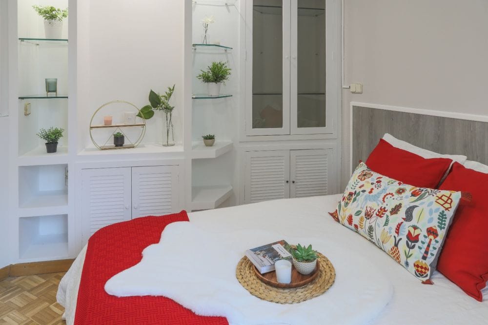 Spacious double room in Paseo Delicias