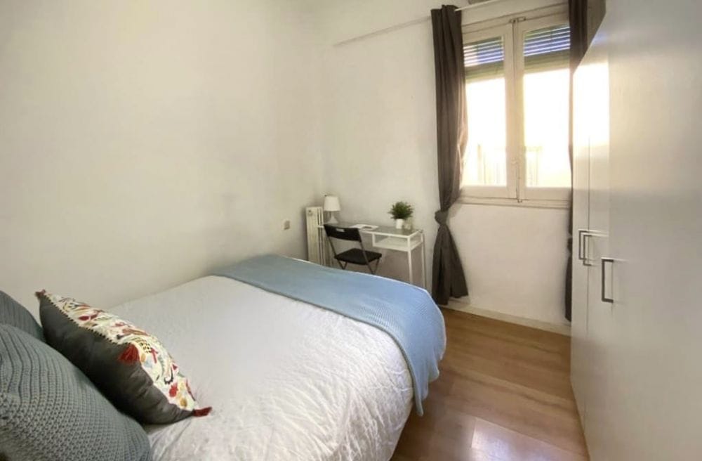 Double bedroom in Calle Velázquez