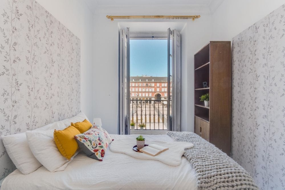 Beautiful exterior room in Plaza Mayor