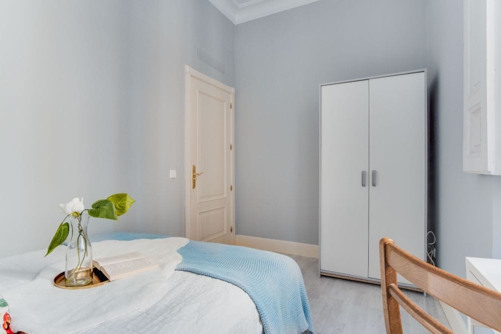 Cozy exterior room in Plaza Mayor