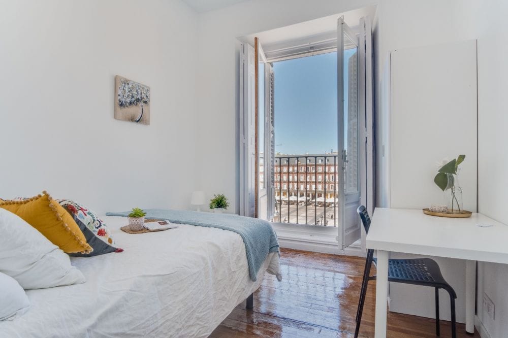 Beautiful exterior room in Plaza Mayor