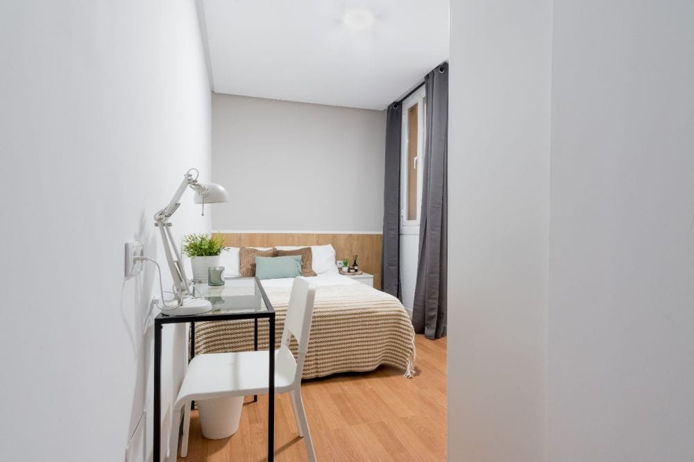 Lovely room in Alejandro González, Madrid