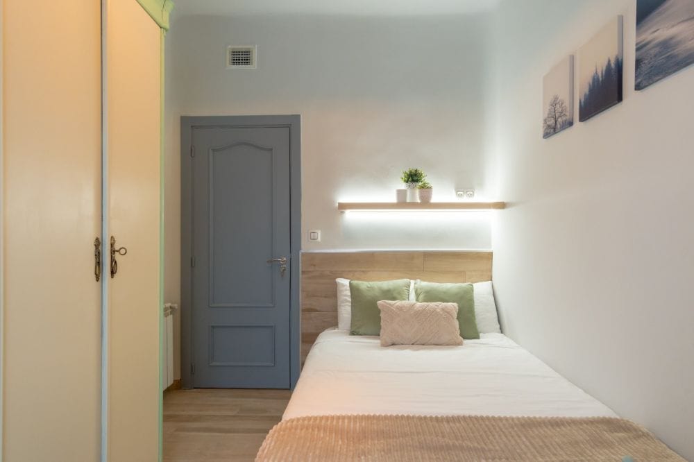 Pleasant room in Eduardo Marquina