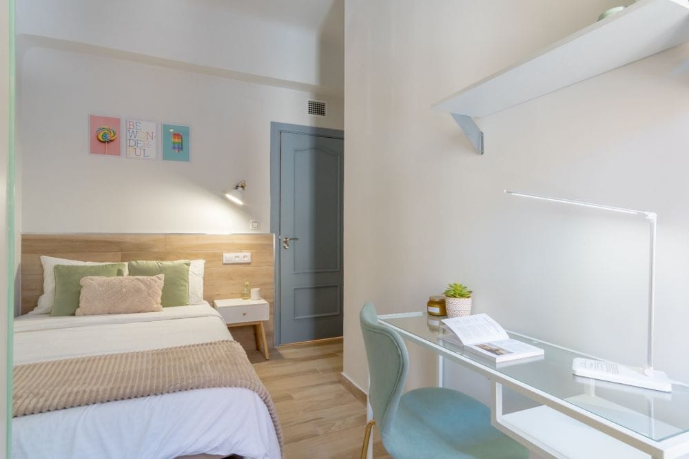 Charming room in Comillas