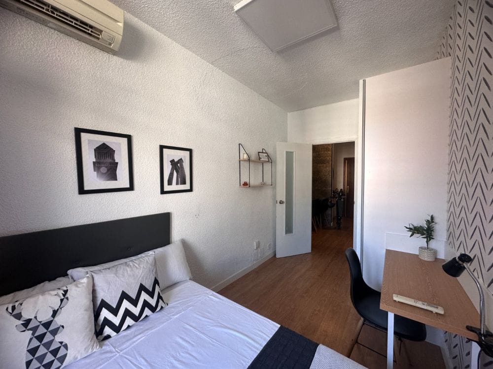 Bright room in Madrid