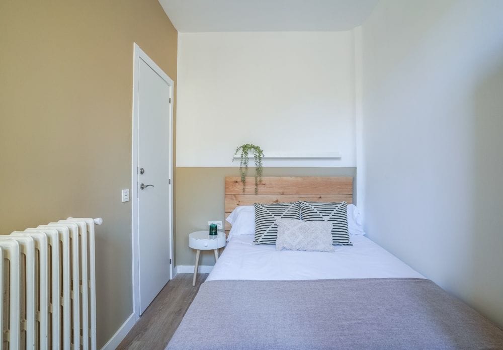 Double room in Alberto Aguilera street