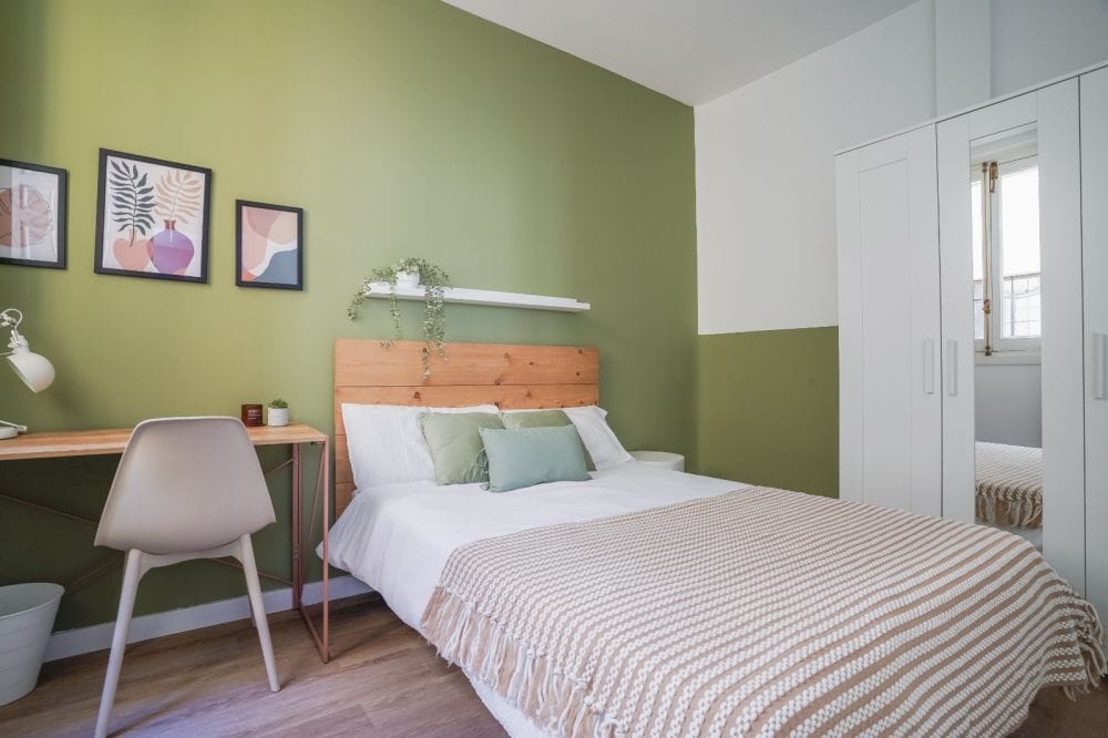 Nice double room in Chamberí