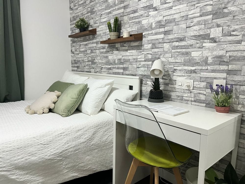 Cozy room in Madrid Rio