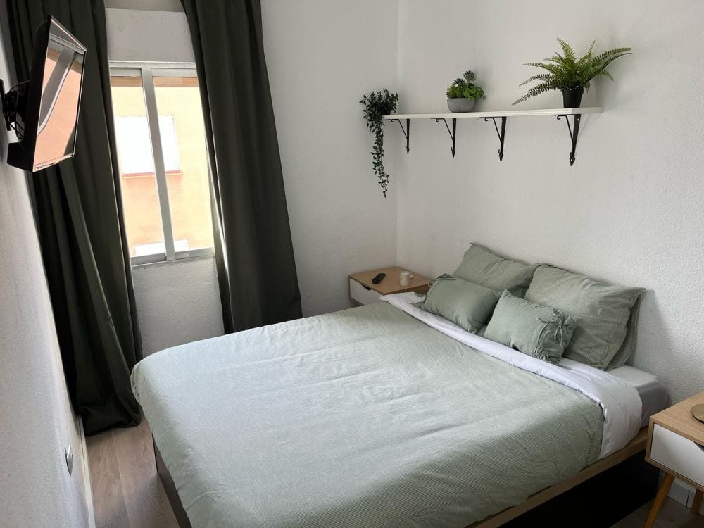 Nice room in Retiro