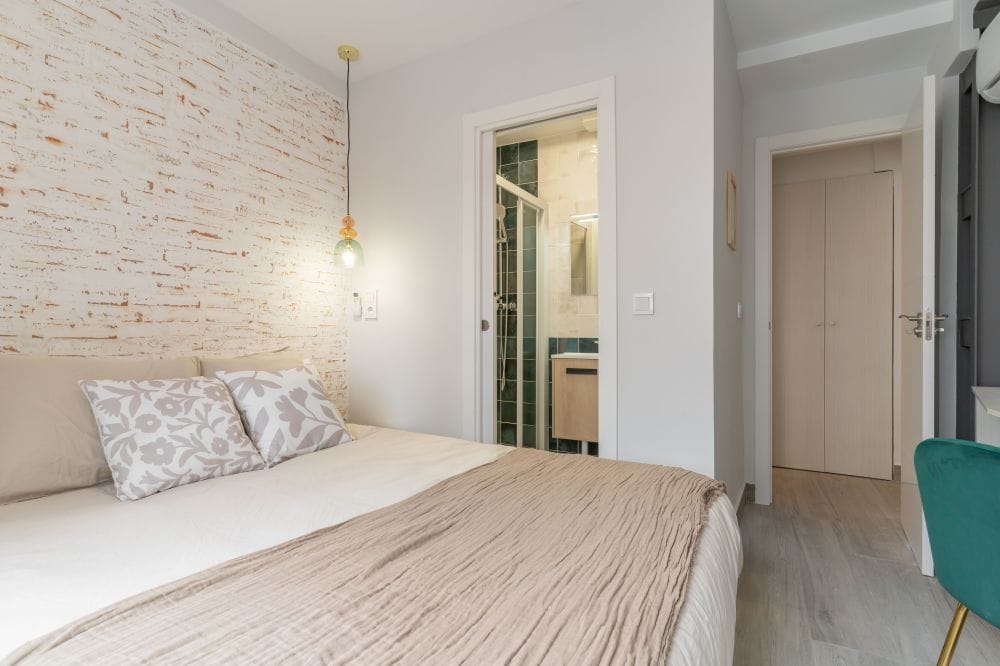 Bright room in Pino Alta