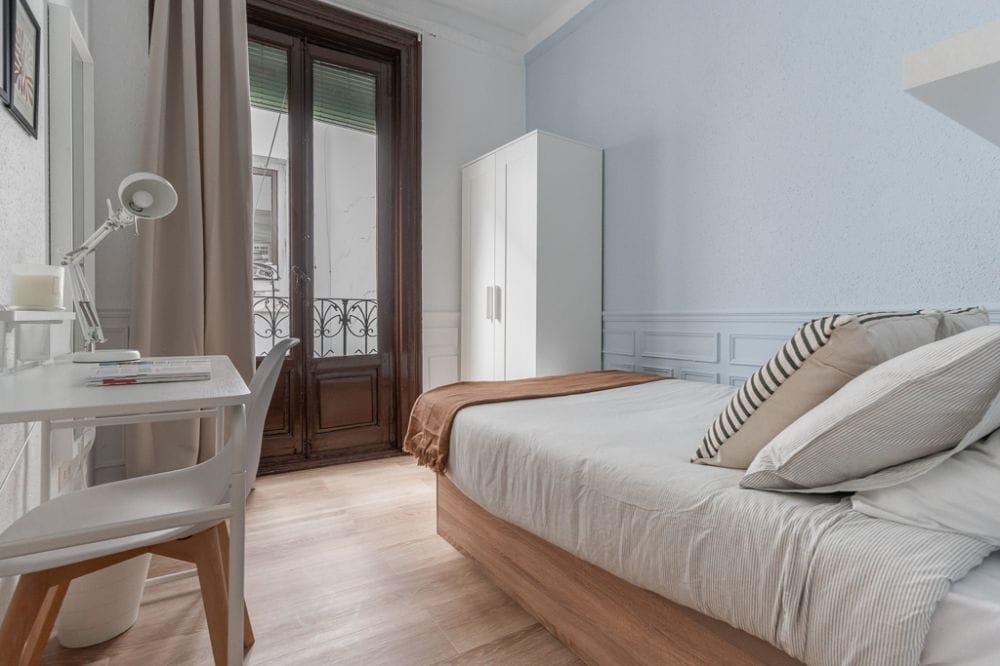 Cozy double room in Preciados