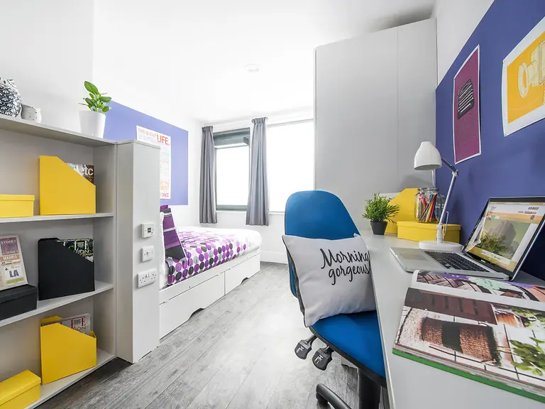 Premium Ensuite Unit 5