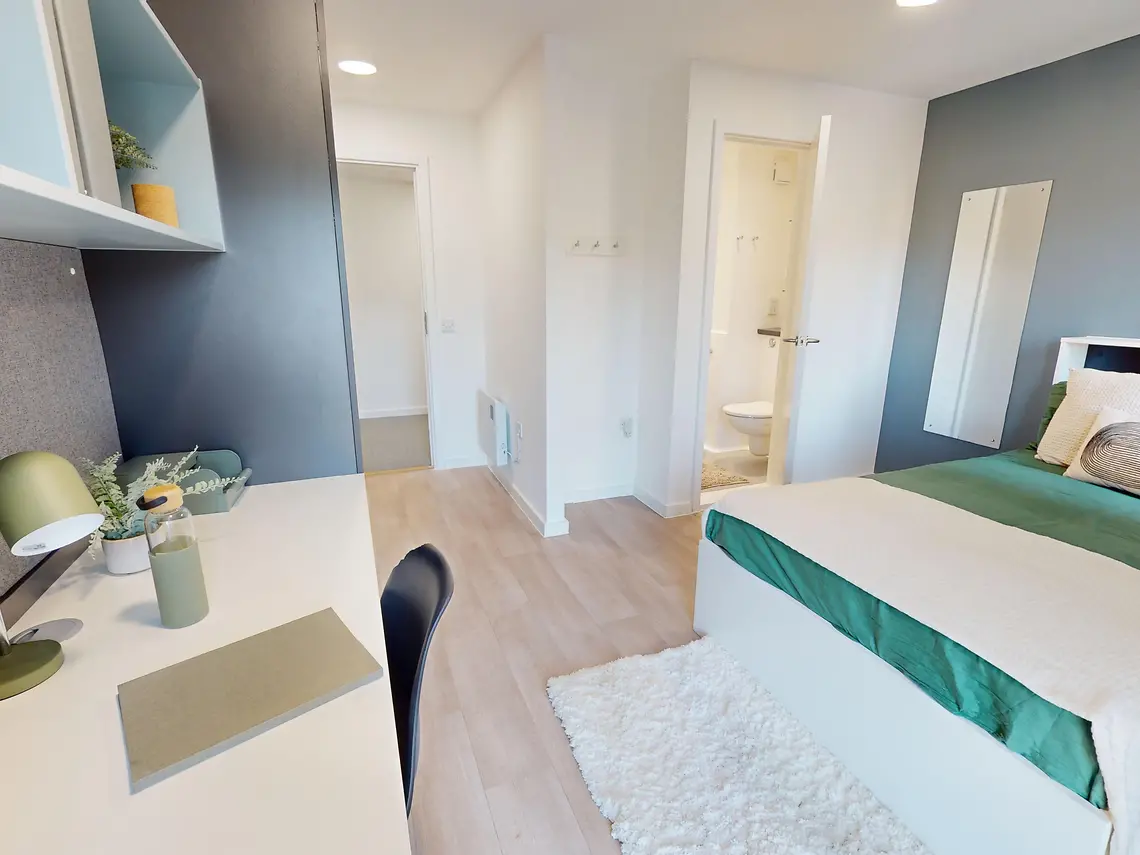 Premium Plus En-Suite Unit 5