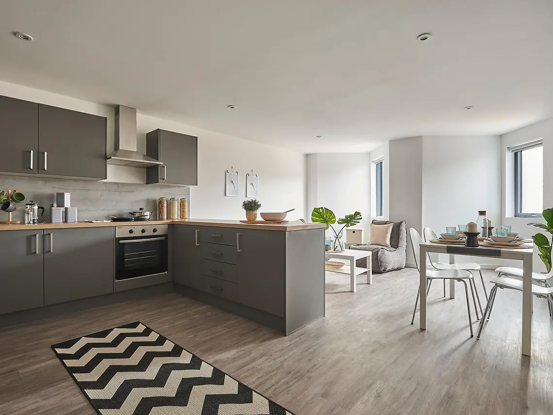 6 Bed Cluster En-Suite Premium Top Floor Unit 6