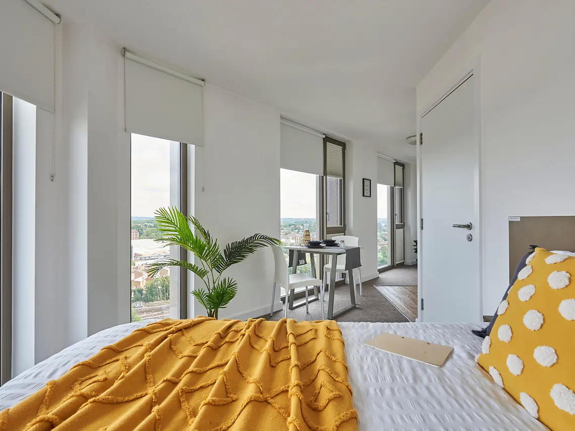 Penthouse Unit 5