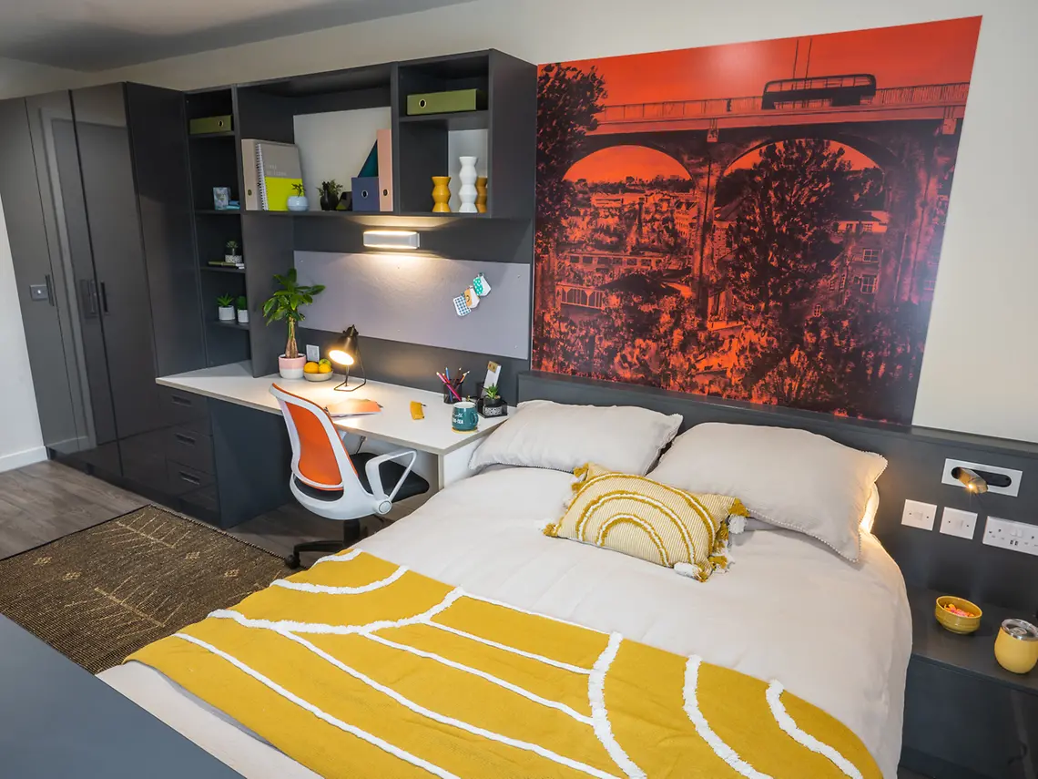 Premium Studio Unit 5