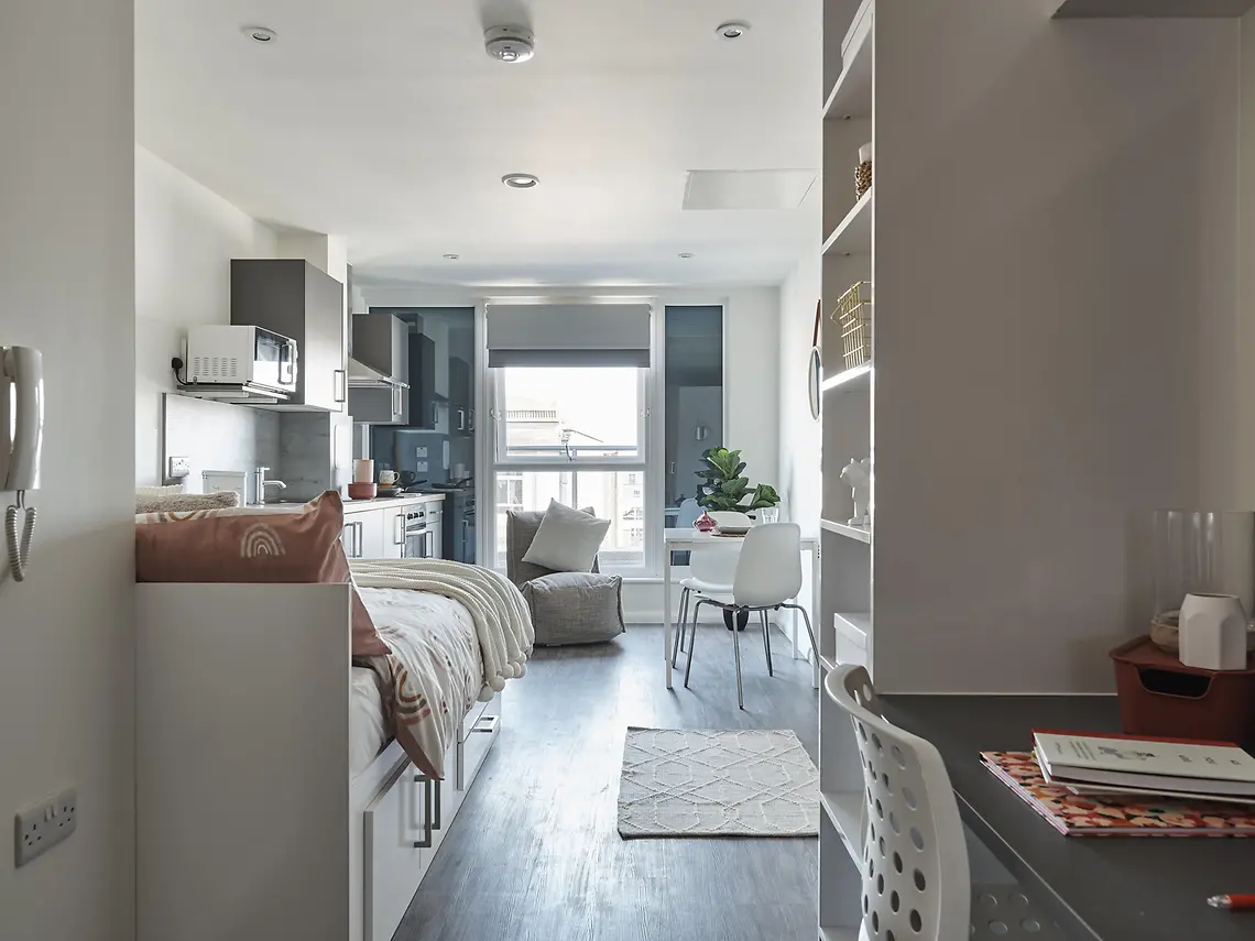Premium Studio Corner View Unit 5