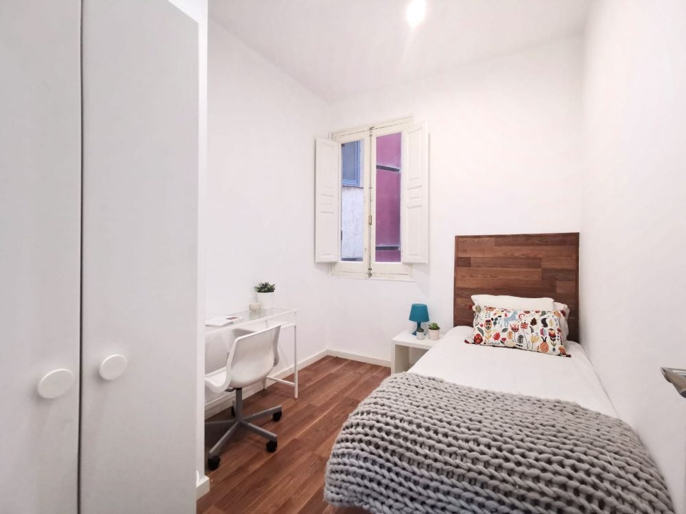 Charming room in Lavapiés