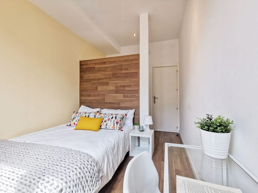 Cozy room in Valencia Street, Madrid