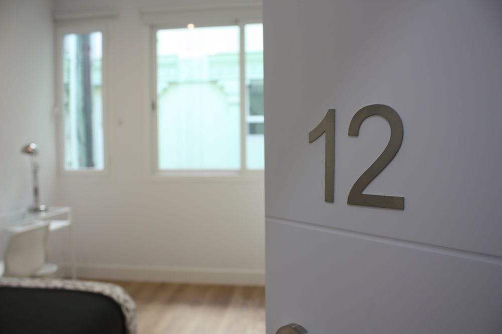 Room with double bed in Puerta del Sol