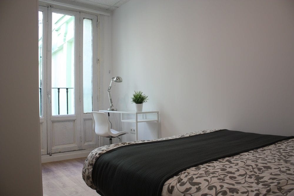 Modern room in Puerta del Sol
